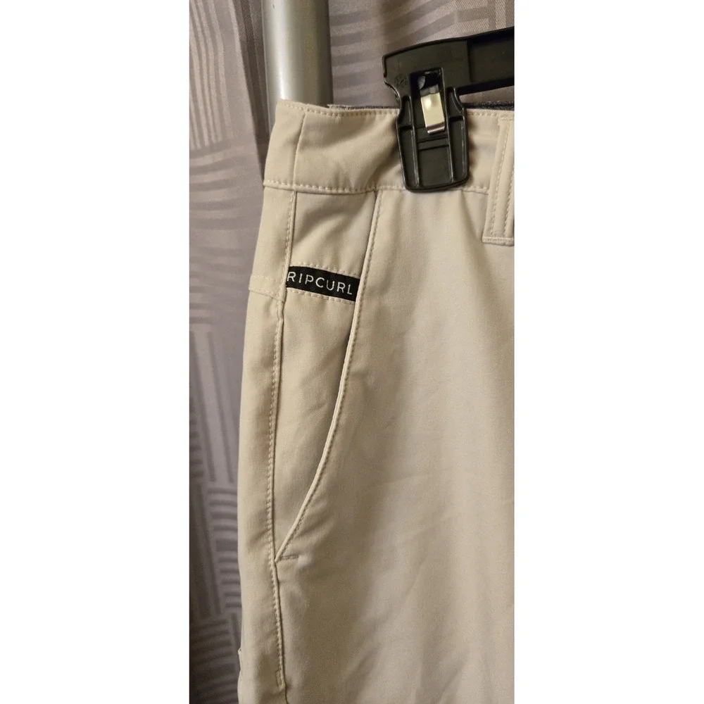 Rip Curl Men's‎ Size 28 Boardwalk Performance Hybrid Board Shorts Tan Active